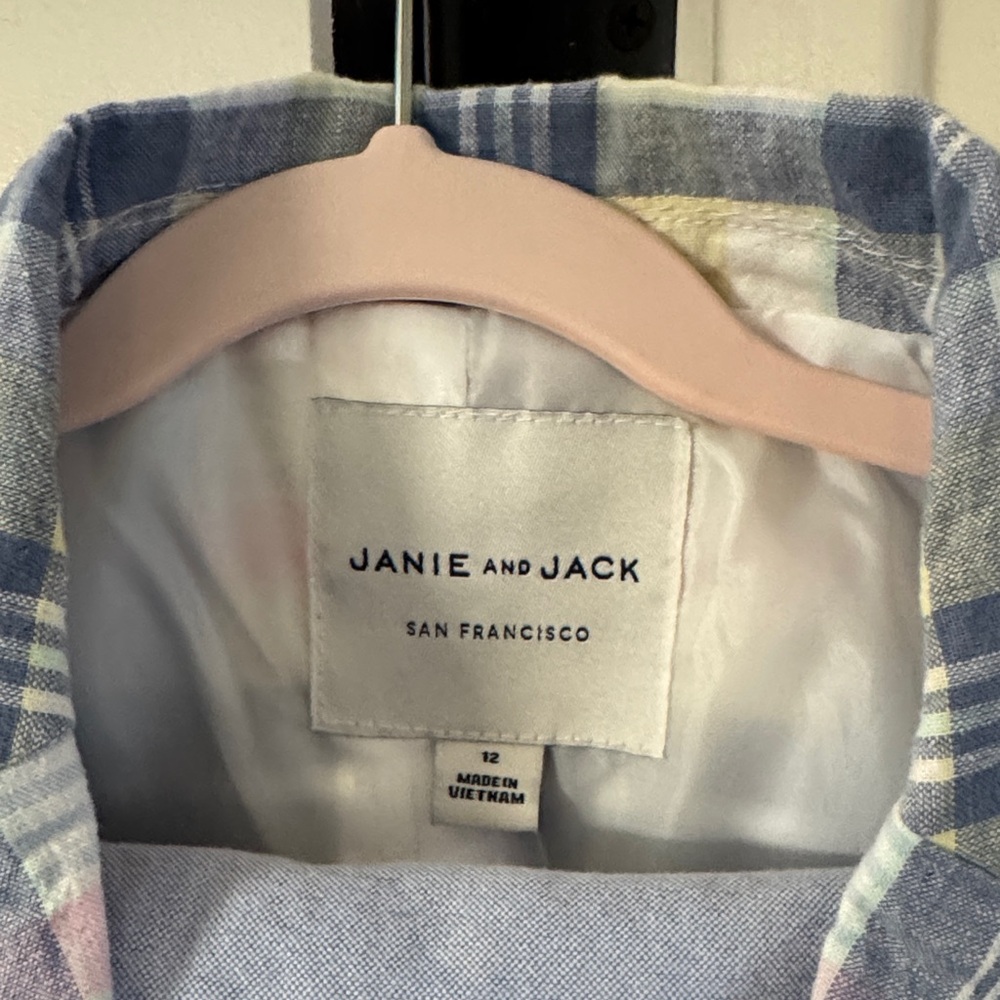 Janie and Jack Plaid Blazer, hat, bow tie, Pastel Colors and blue pants size 12 - Picture 2 of 3